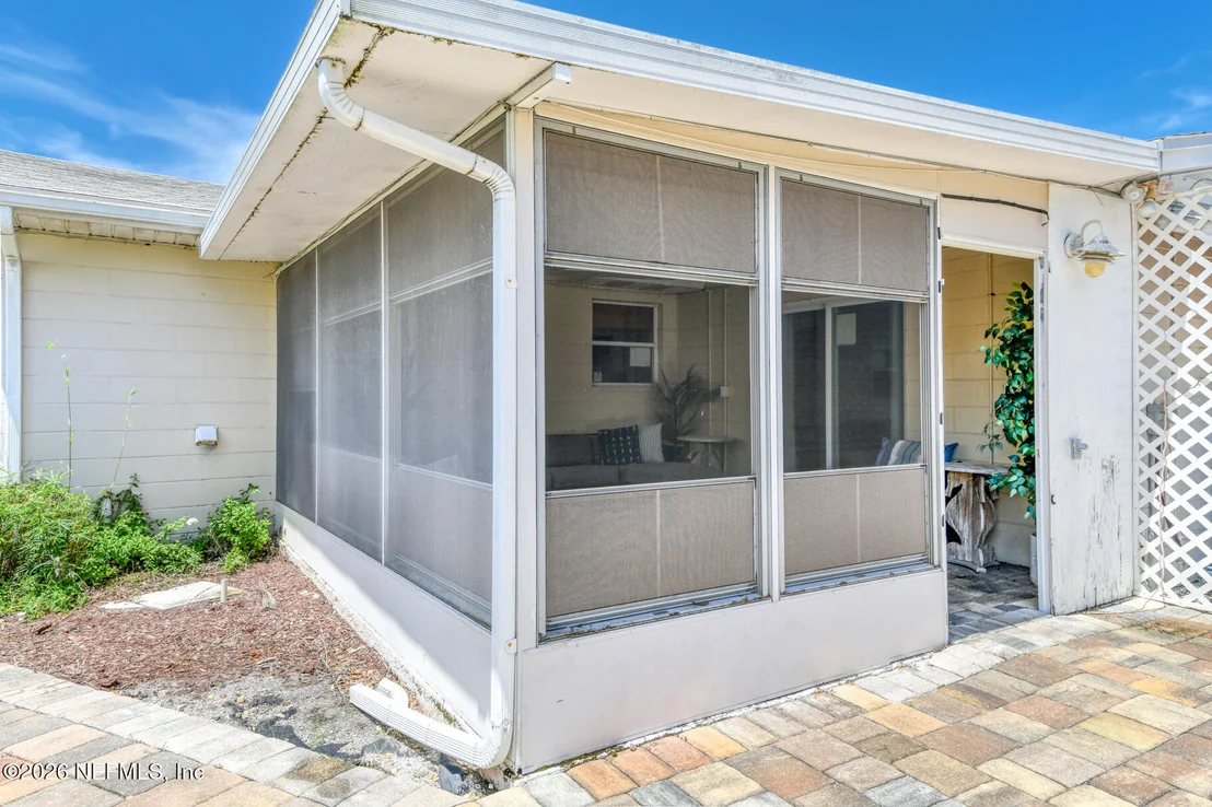 Photo of 15 SEA PARK Drive