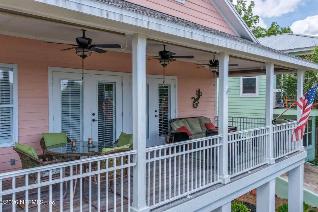 Photo of 158 WASHINGTON Street
