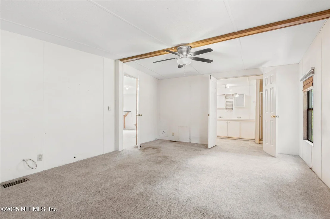 Photo of 133 AUGUSTA Avenue