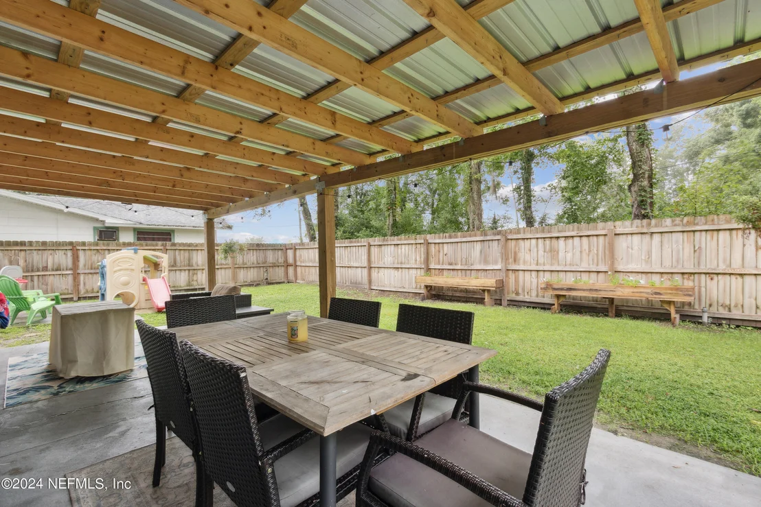 Photo of 45180 BOOTH Street