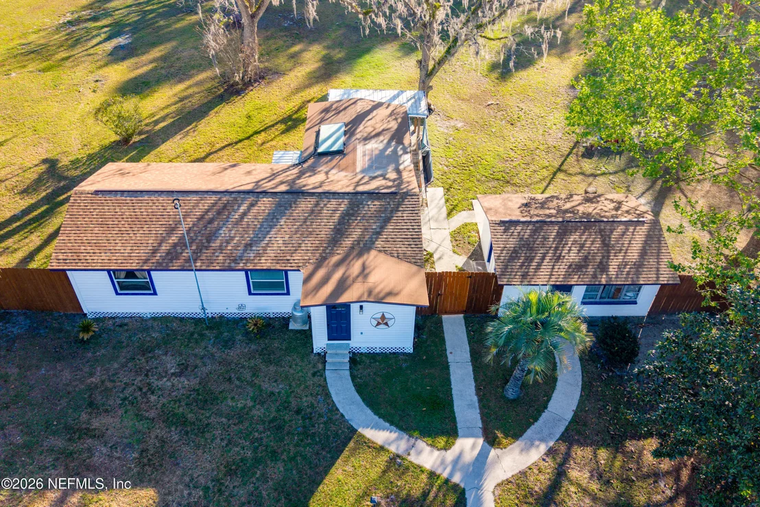 Photo of 18273 NW STATE ROAD 16