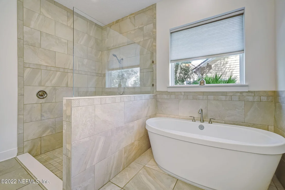 Photo of 116 ISTORIA Drive