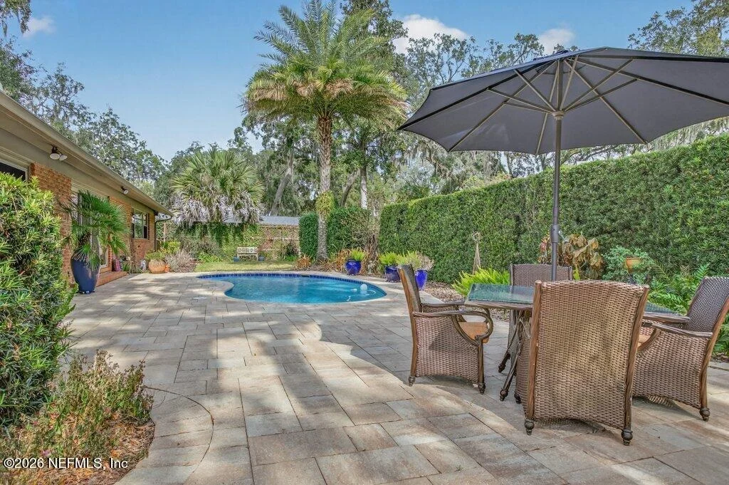 Photo of 8349 KIM Road