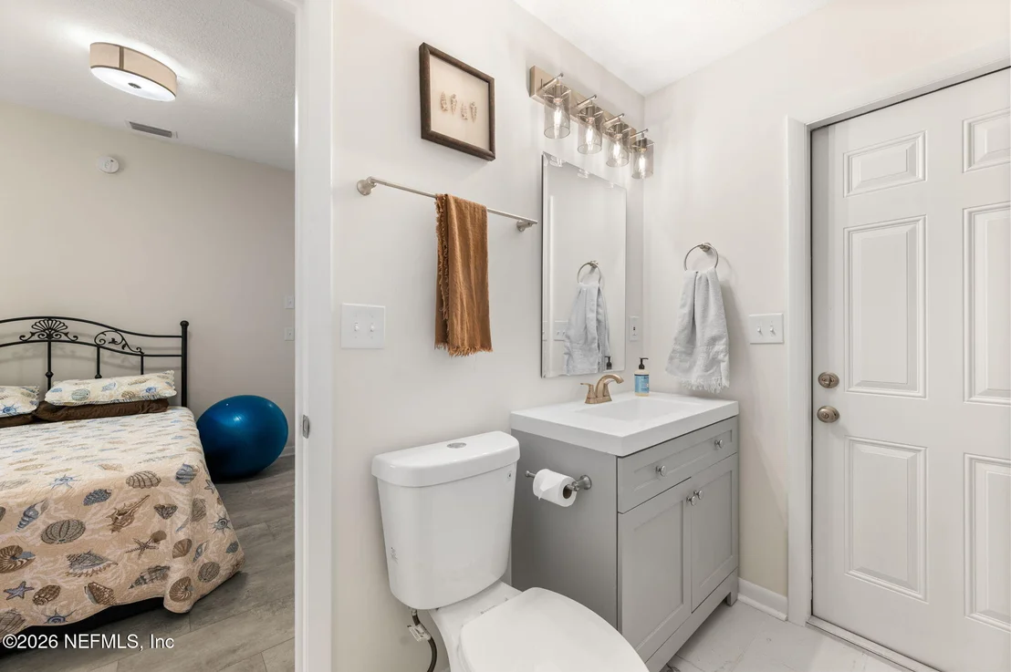 Photo of 507 GENTIAN Road