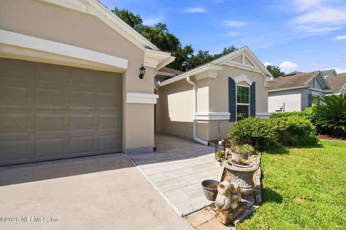Photo of 9592 ABBY GLEN Circle