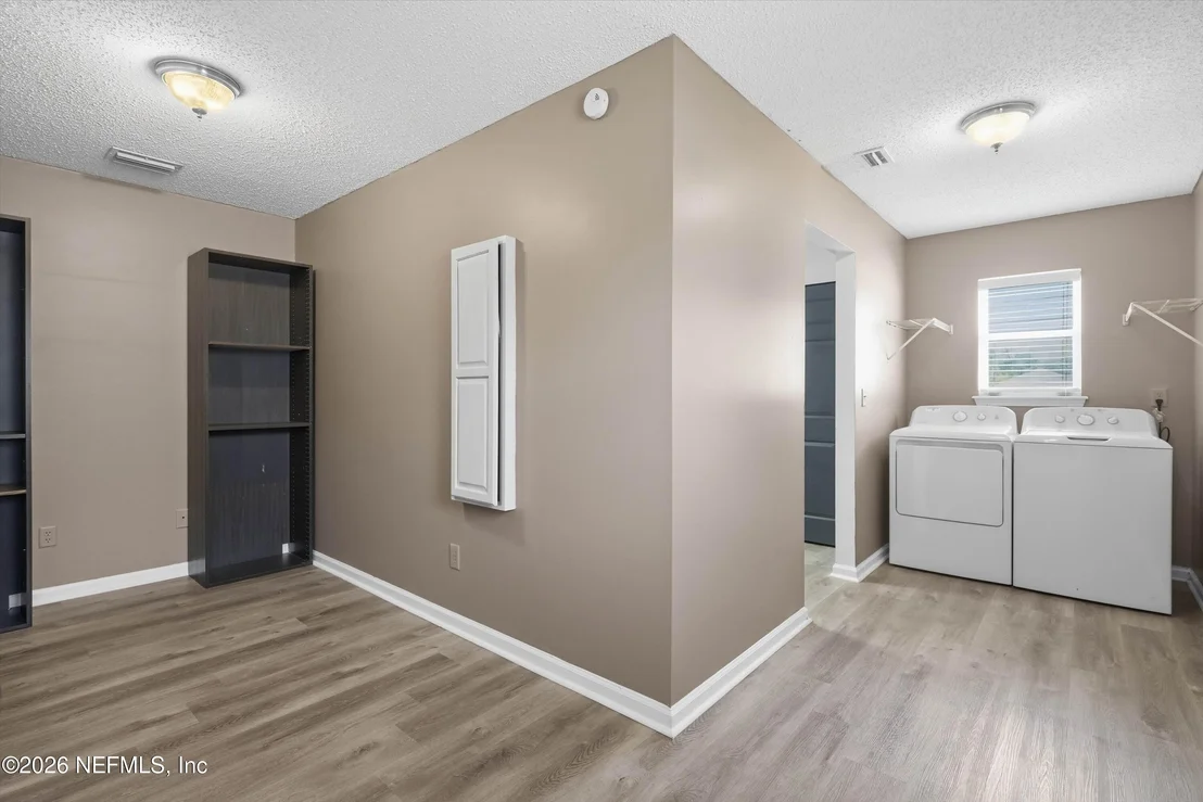 Photo of 2034 BELHAVEN Drive