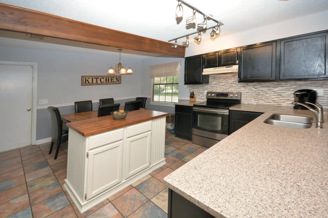 Photo of 2233 EAGLES NEST Road