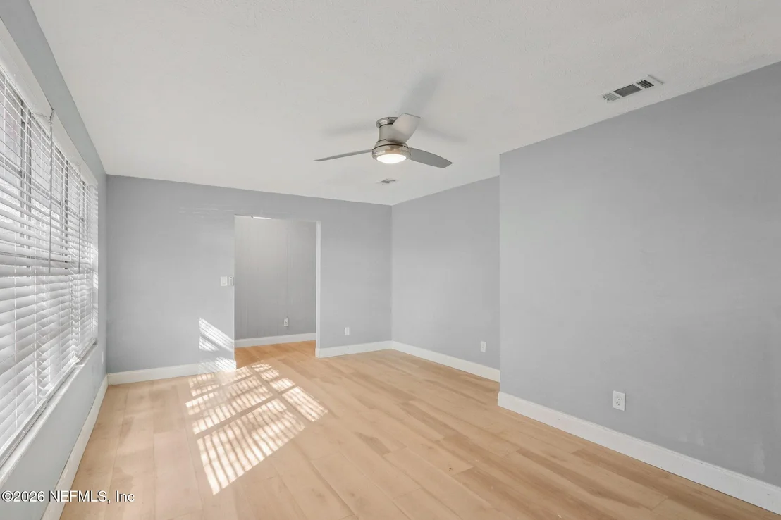 Photo of 5127 SECURITY Lane