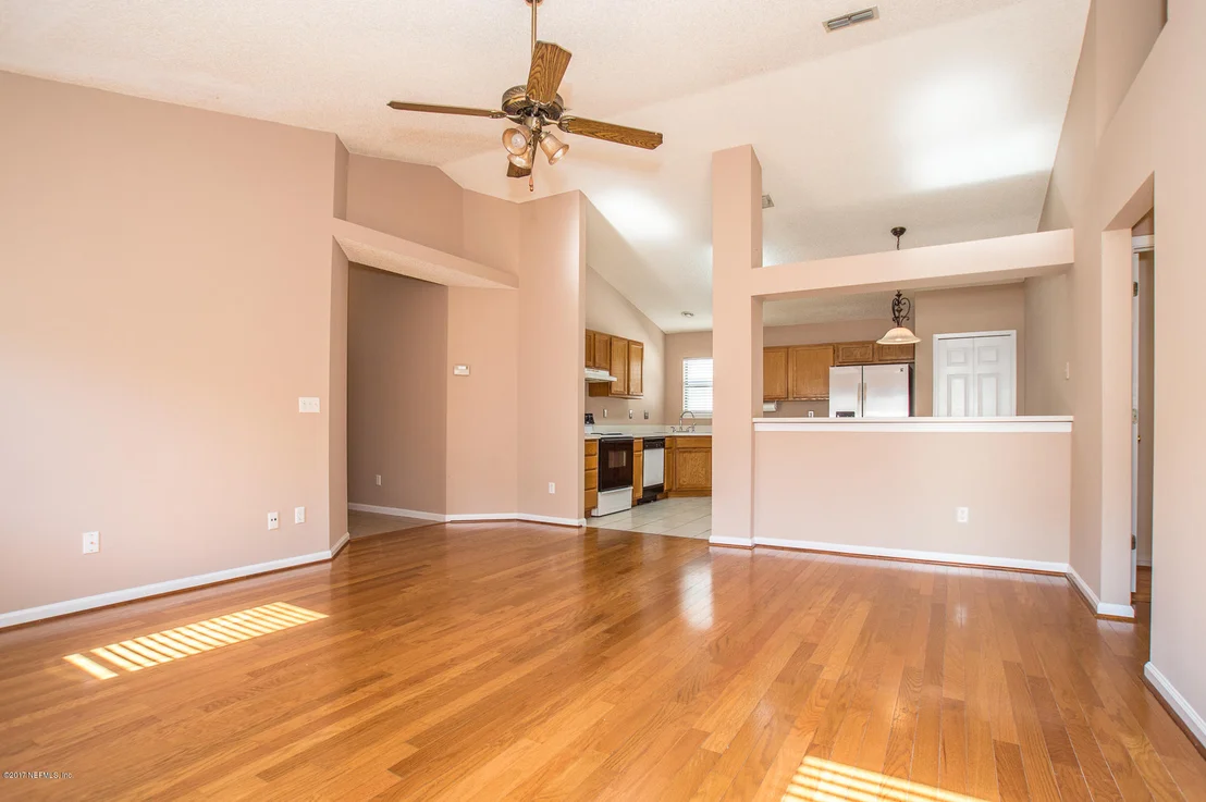 Photo of 1515 BEECHER Lane