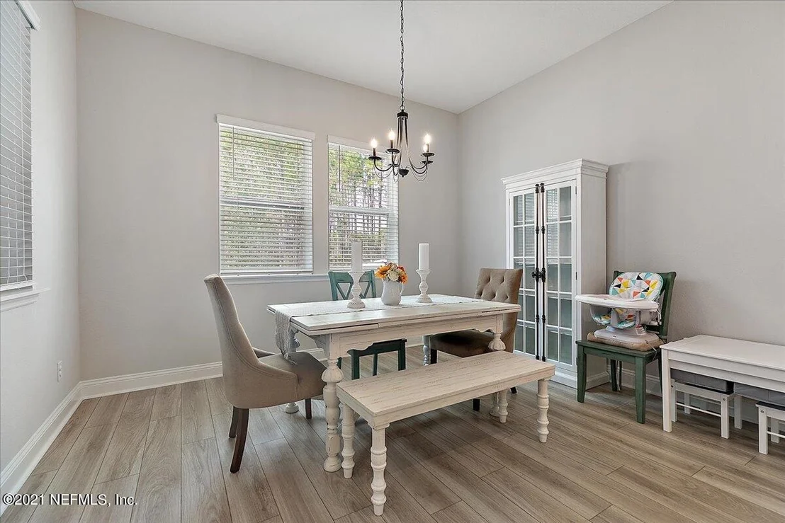 Photo of 105 OAK SHADOW Place