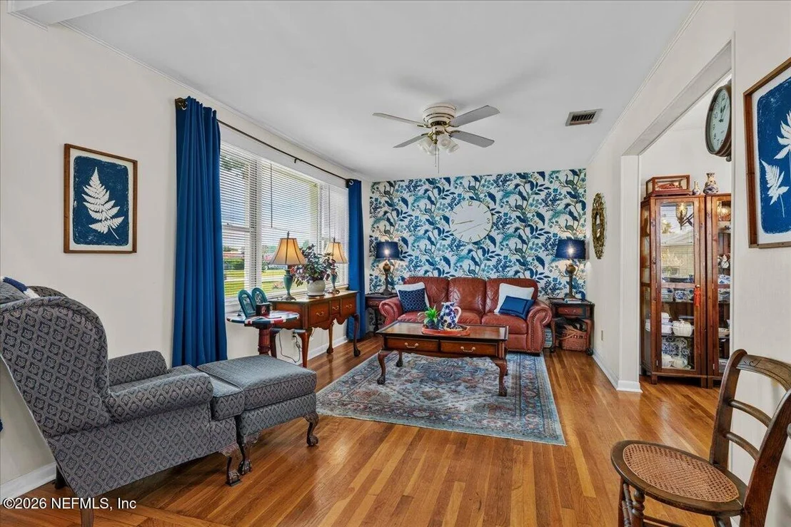 Photo of 4511 CAMBRIDGE Road