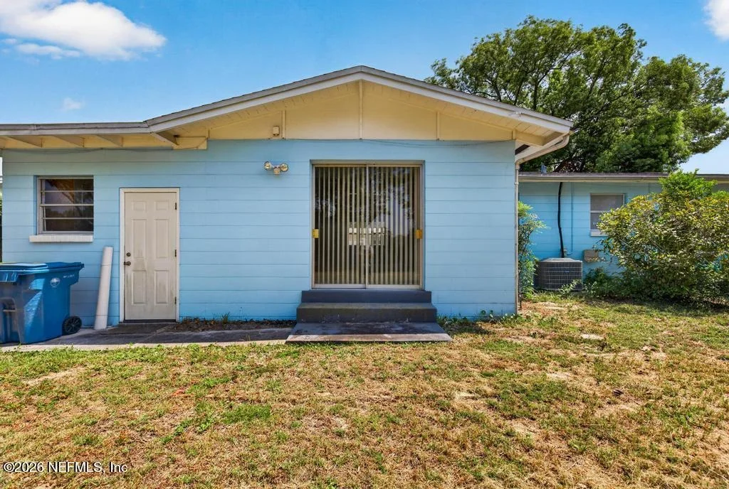 Photo of 10607 JOLYNN Road