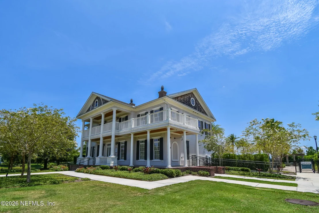 Photo of 44 FREMONT Avenue
