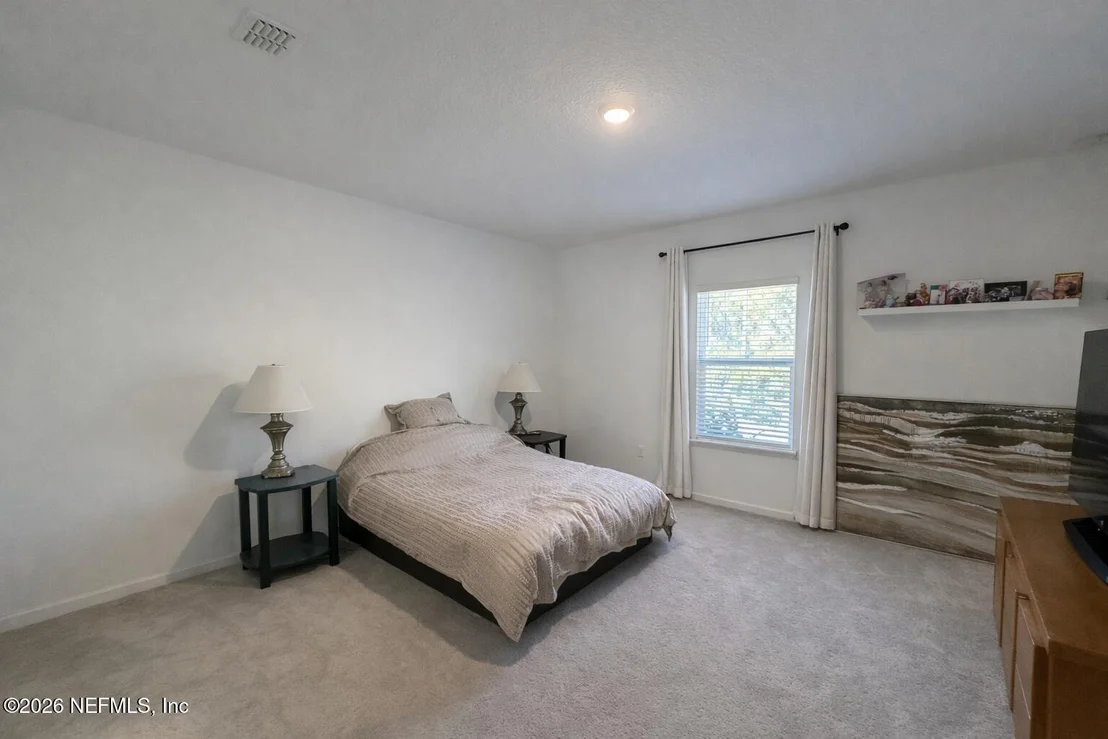 Photo of 62 DISSTON Cove