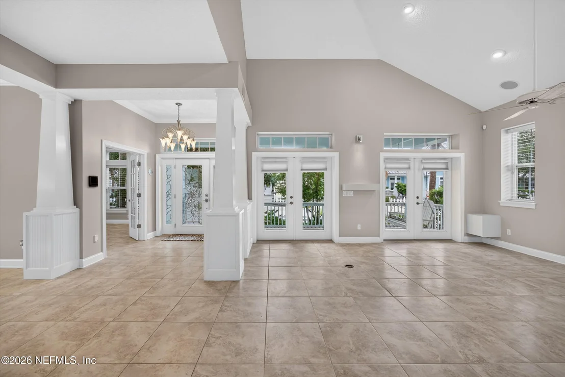 Photo of 117 ISLAND COTTAGE Way