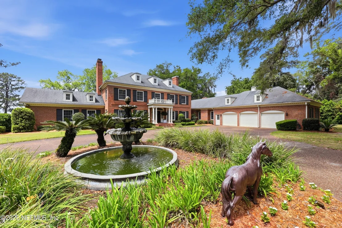 Photo of 13200 MANDARIN Road