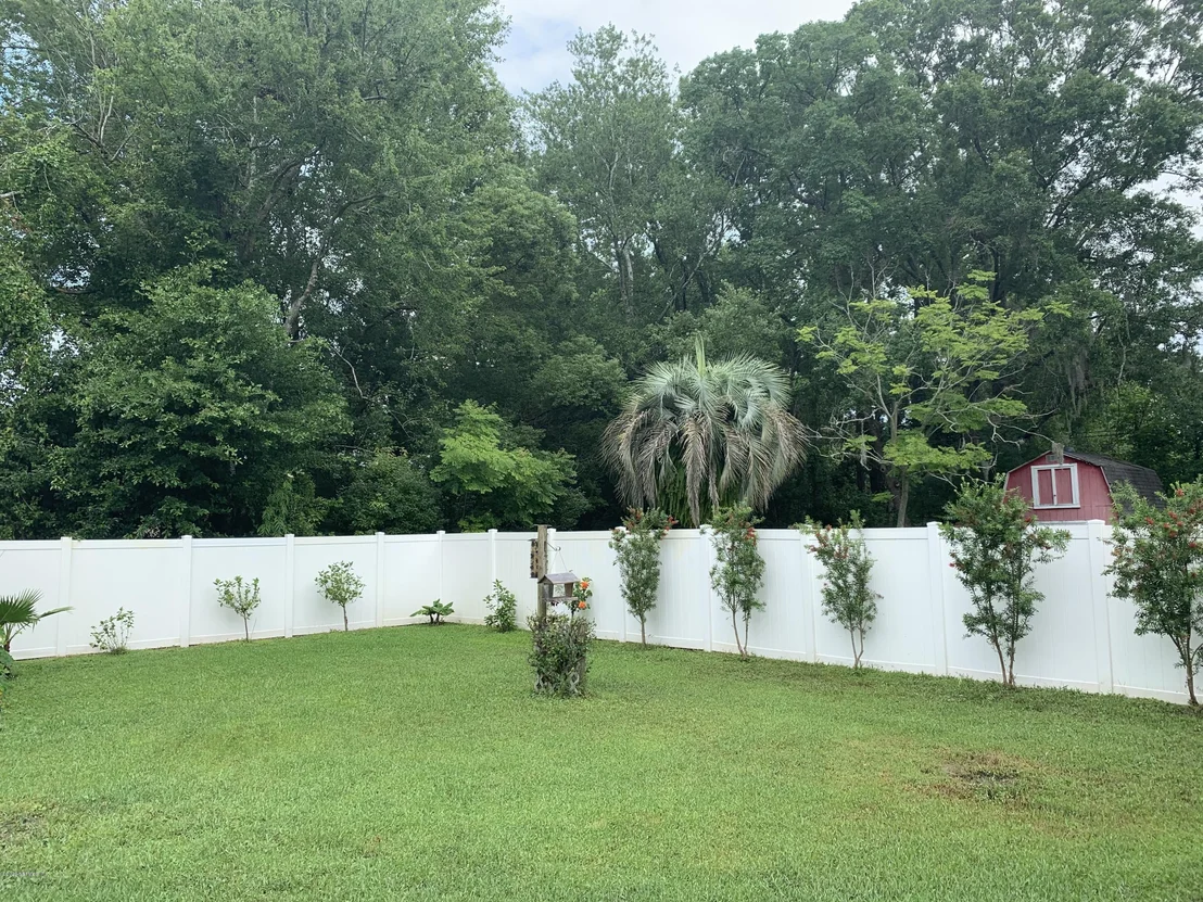Photo of 2012 DELRAY Avenue