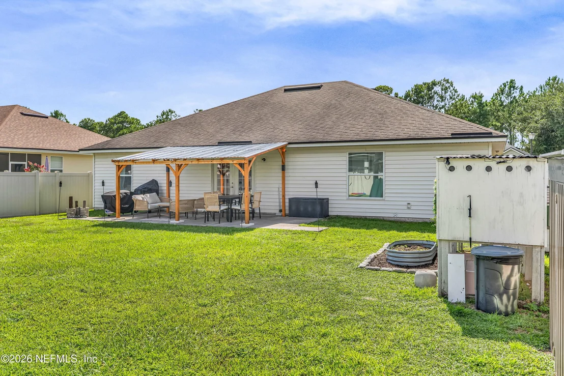 Photo of 9639 BEMBRIDGE MILL Drive