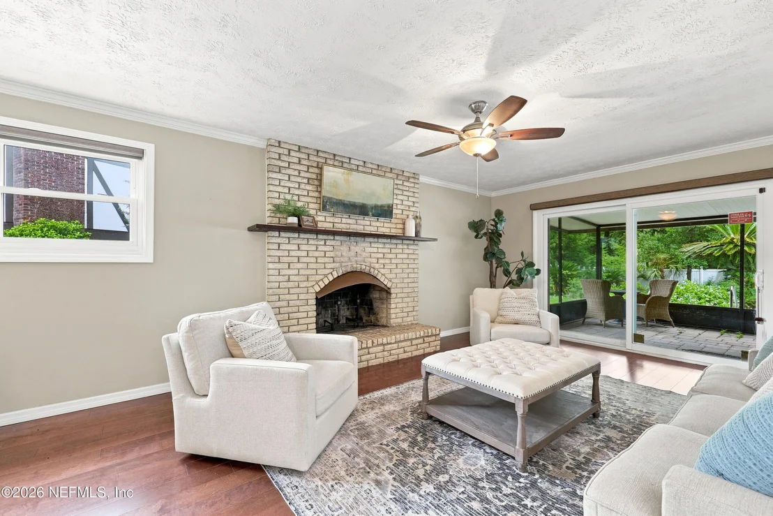 Photo of 6151 GRAYLING Drive