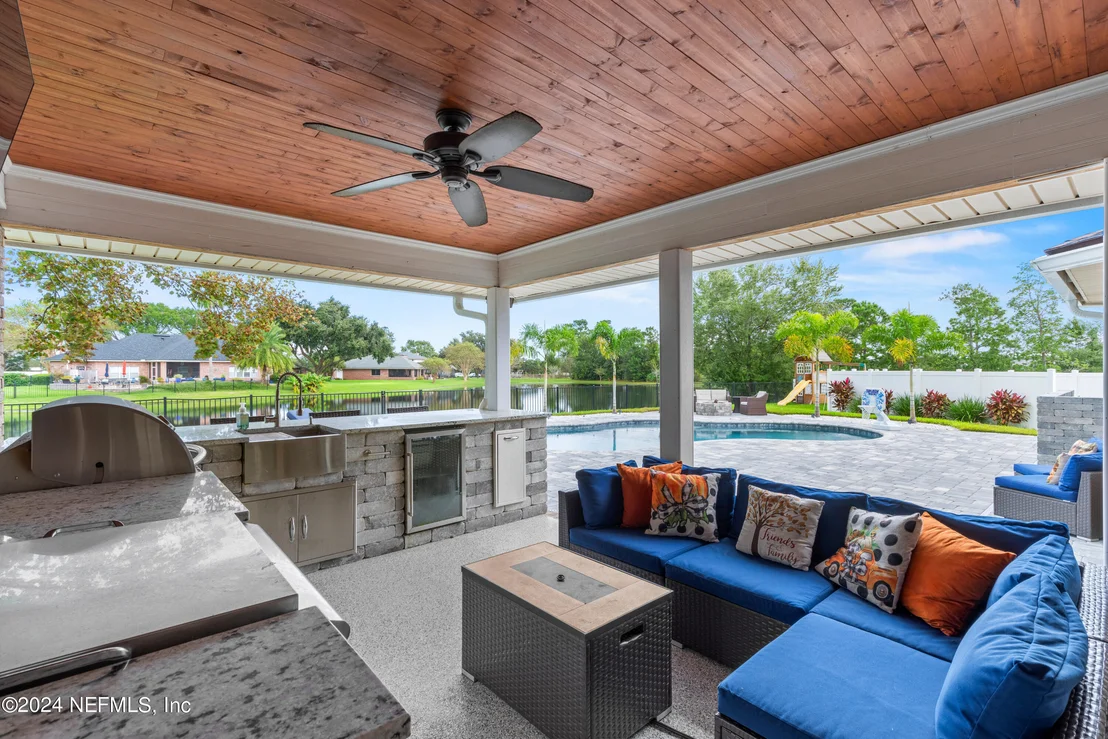 Photo of 10017 PLANK Lane
