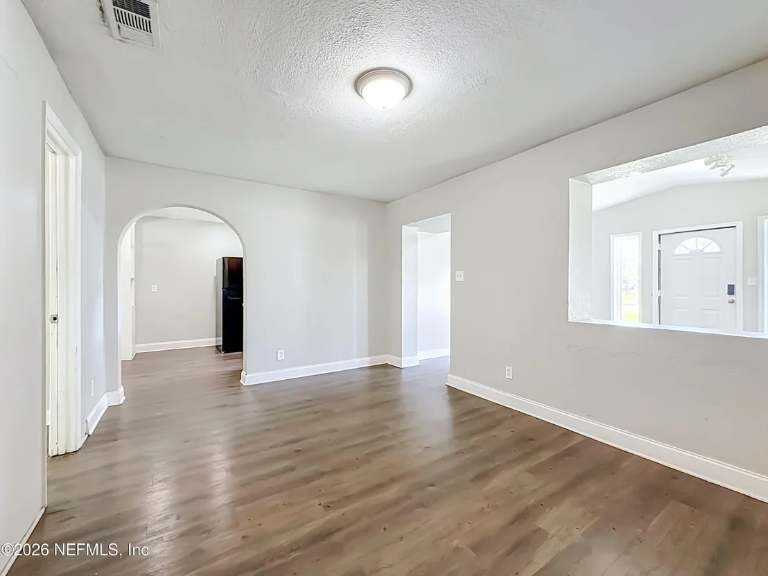 Photo of 3811 SPRING PARK Road