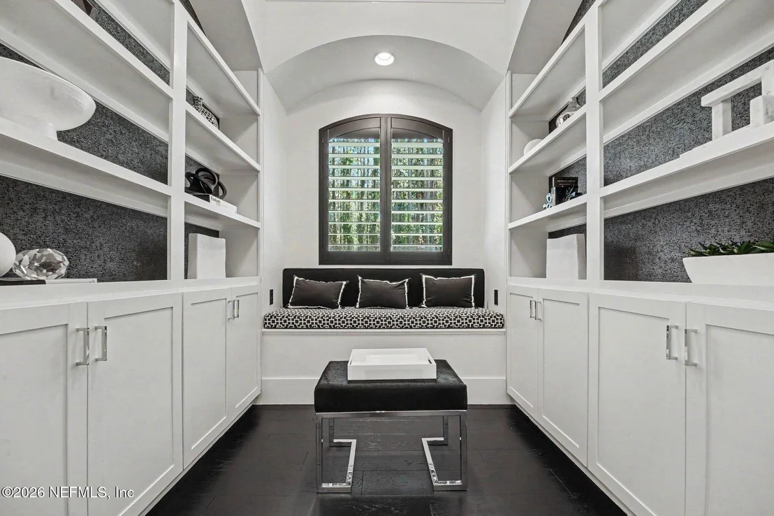 Photo of 133 GREENBRIAR ESTATES Drive