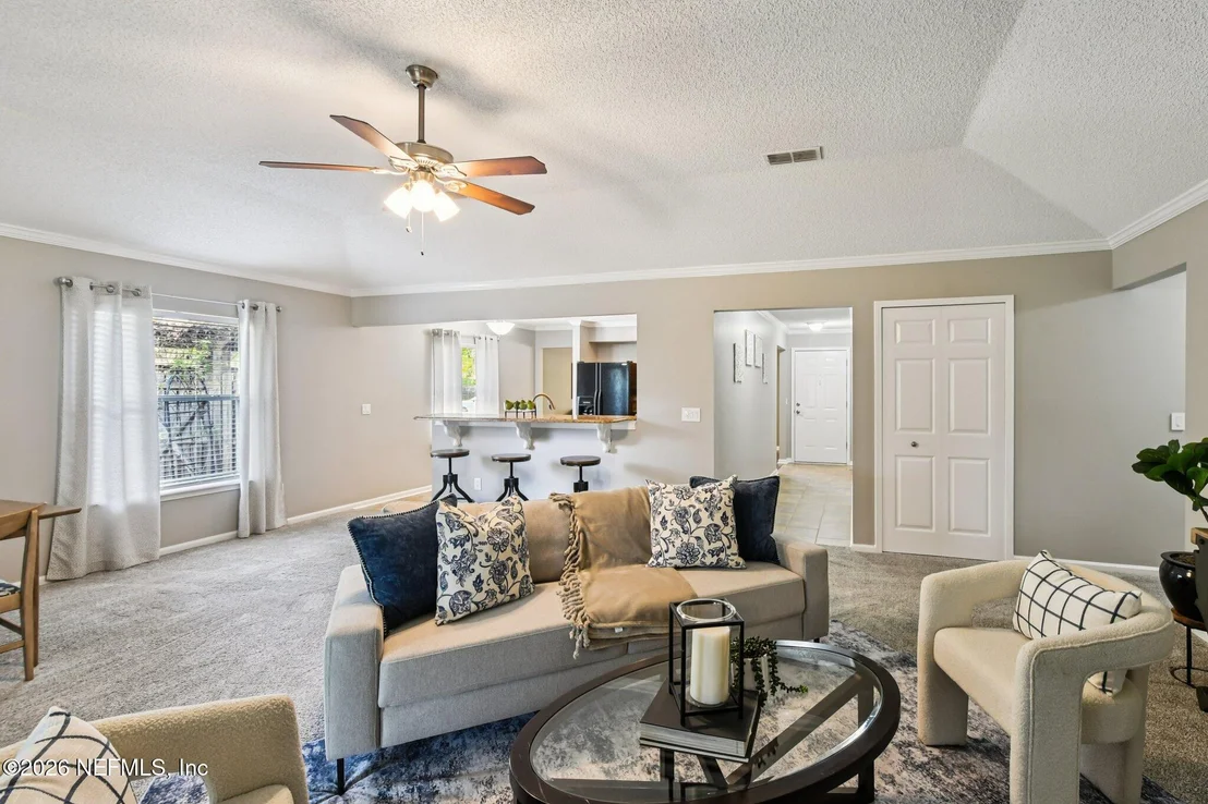 Photo of 3070 NAUTILUS Road