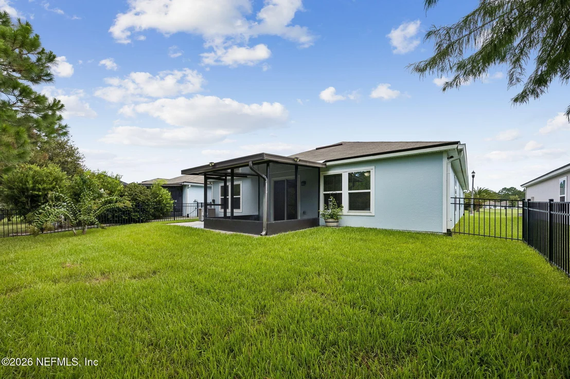 Photo of 117 LAKESIDE Court