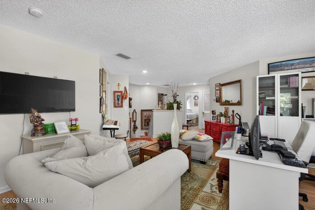 Photo of 15 RYKER Lane
