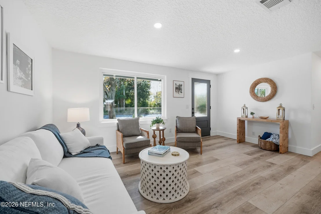 Photo of 785 TRITON Road