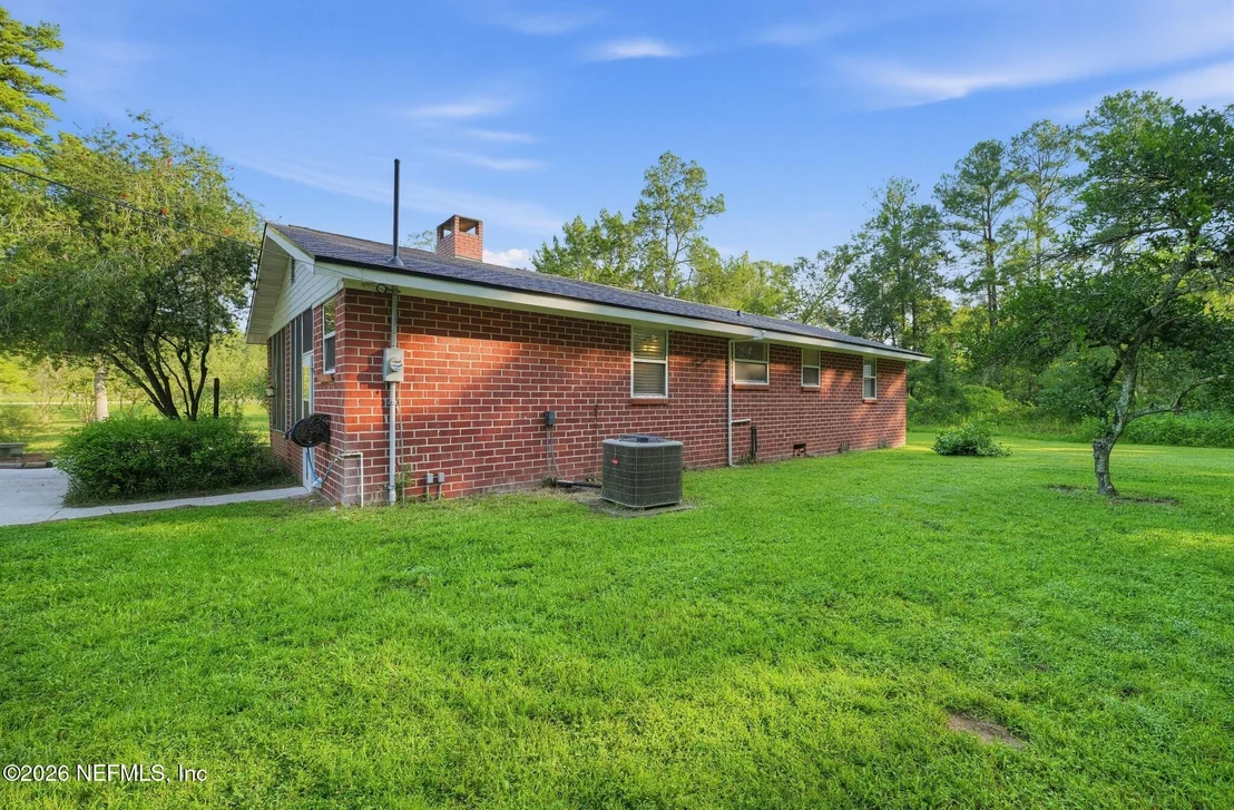 Photo of 450370 STATE ROAD 200