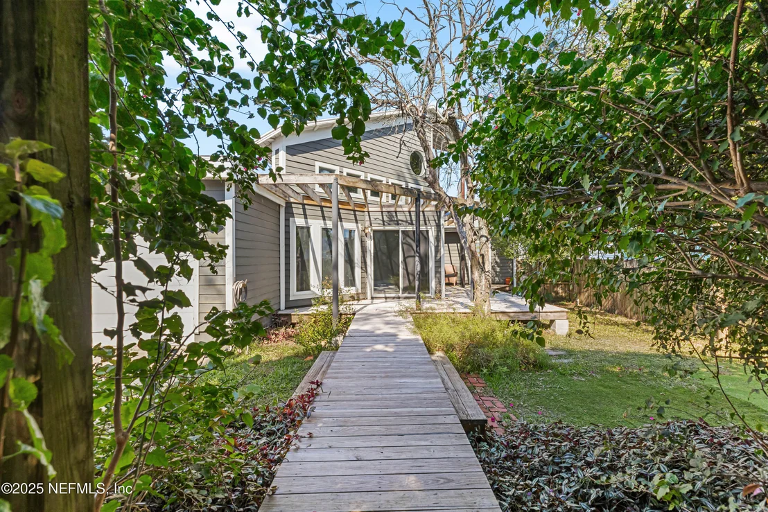 Photo of 5 CAREY Street