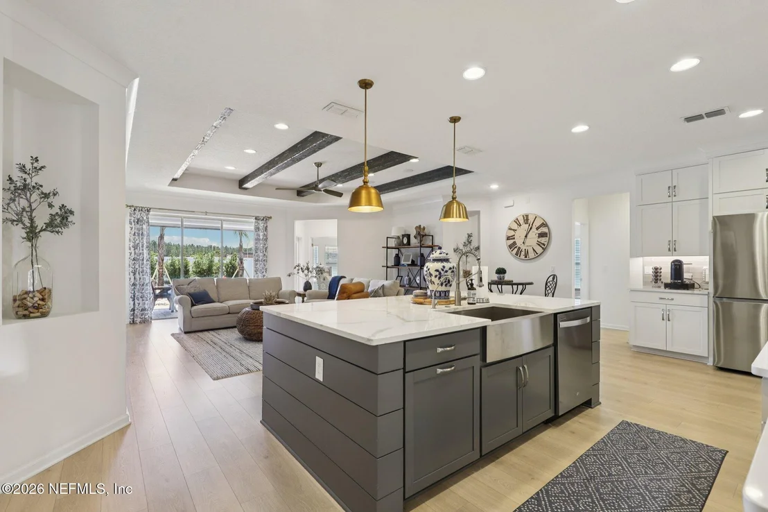 Photo of 221 MARQUESA Circle