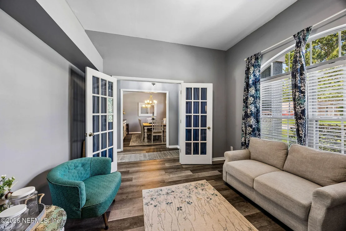 Photo of 1537 MAPLE LEAF Lane