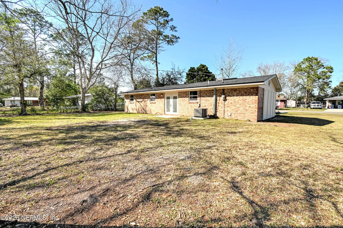 Photo of 406 BARBARA Circle