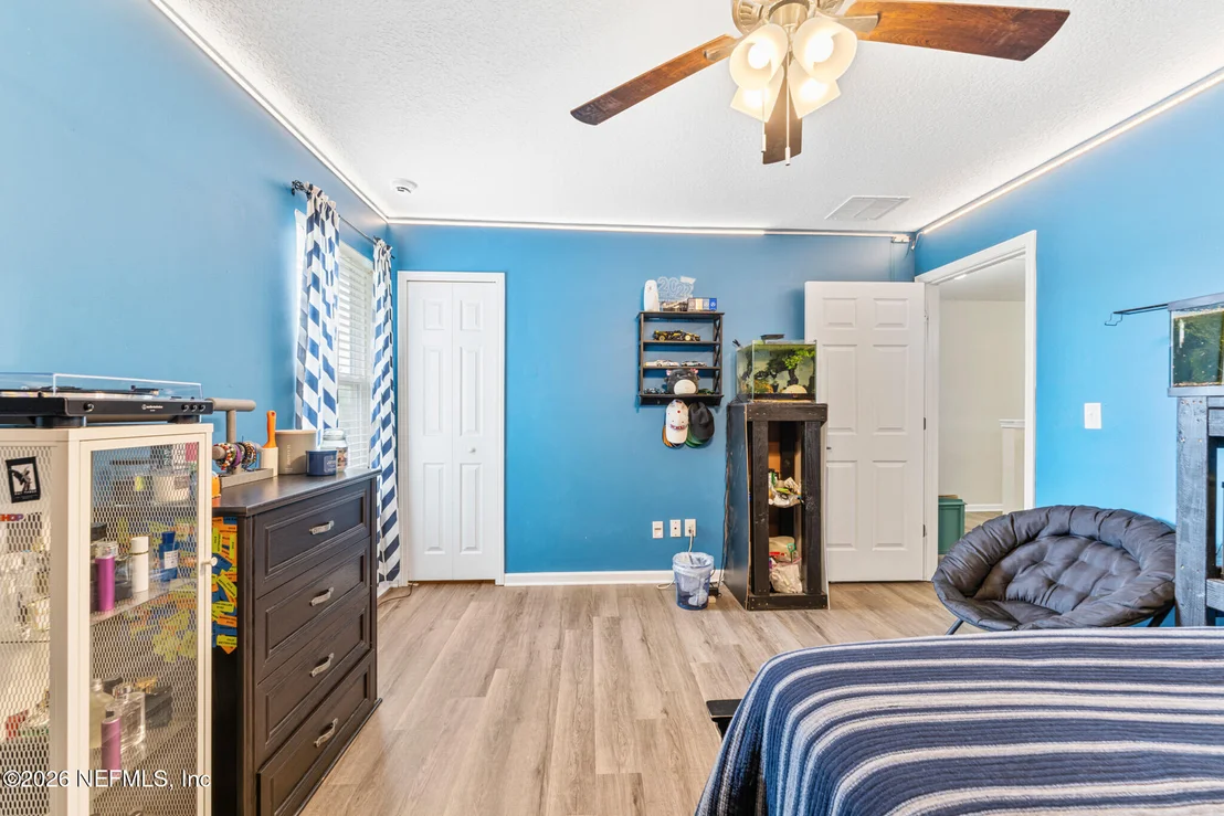 Photo of 425 FORT DRUM Court