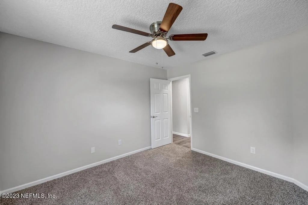Photo of 8560 MOSS POINTE Trail N
