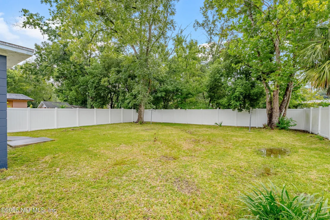 Photo of 5613 BREE Road