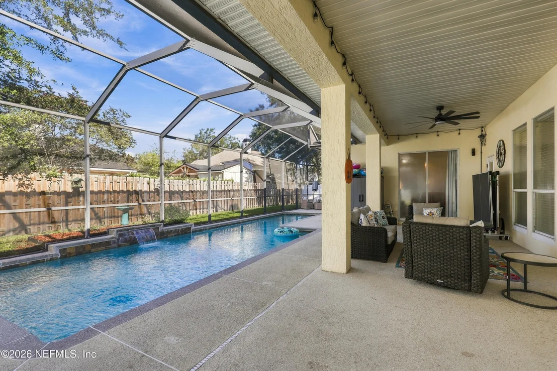 Photo of 424 HUCKLEBERRY Trail