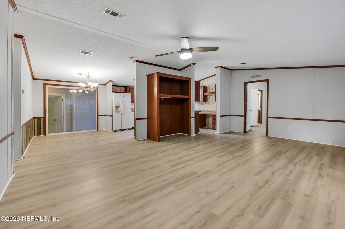 Photo of 1134 HARMONY Drive N