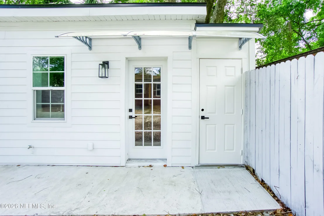 Photo of 3544 COLLEGE Place