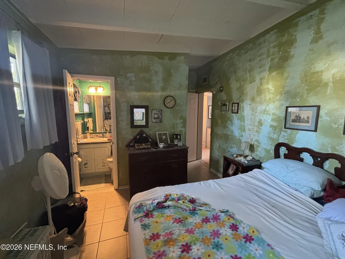 Photo of 1619 SUNSET Drive