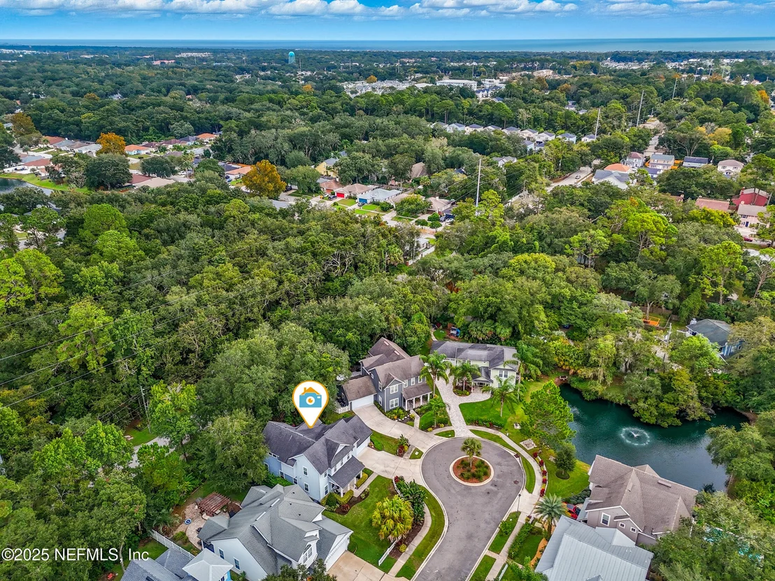 Photo of 951 PARADISE Circle