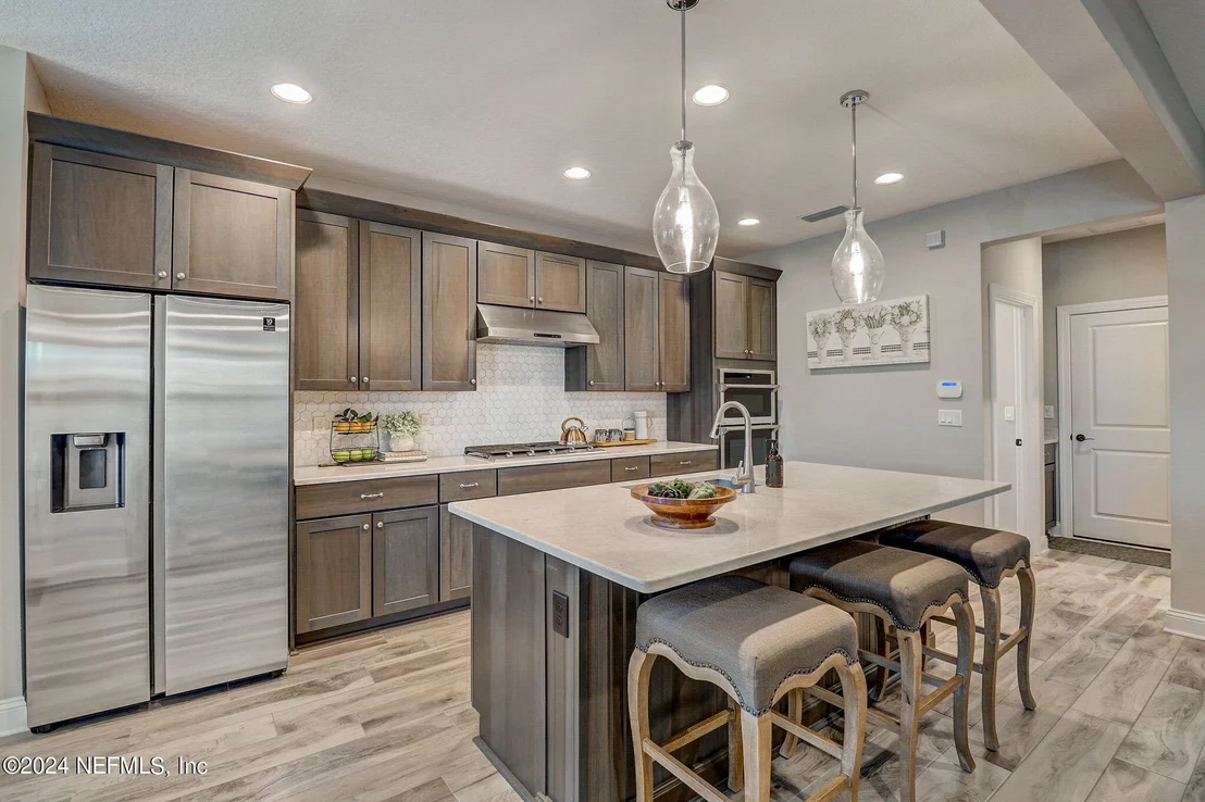 Photo of 117 STANSBURY Lane