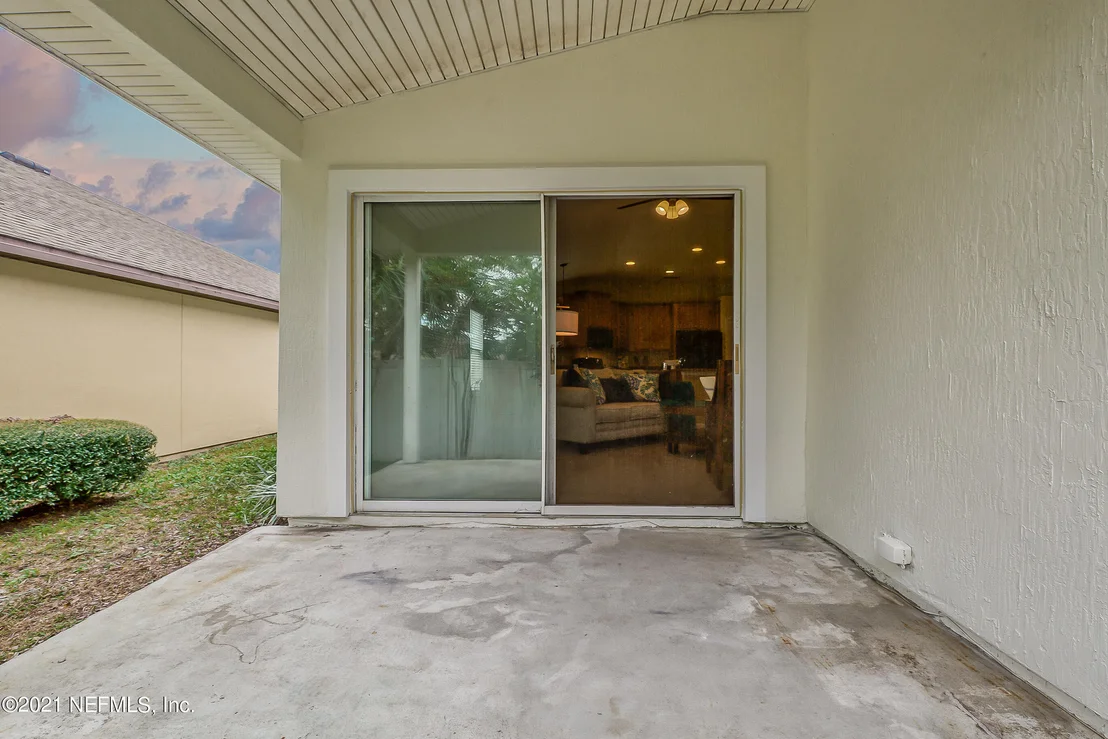 Photo of 10898 BIRCHARD Lane