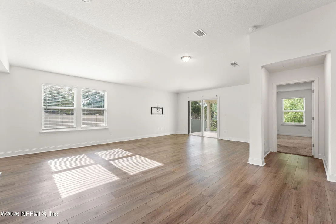 Photo of 2907 LUCILLE Lane