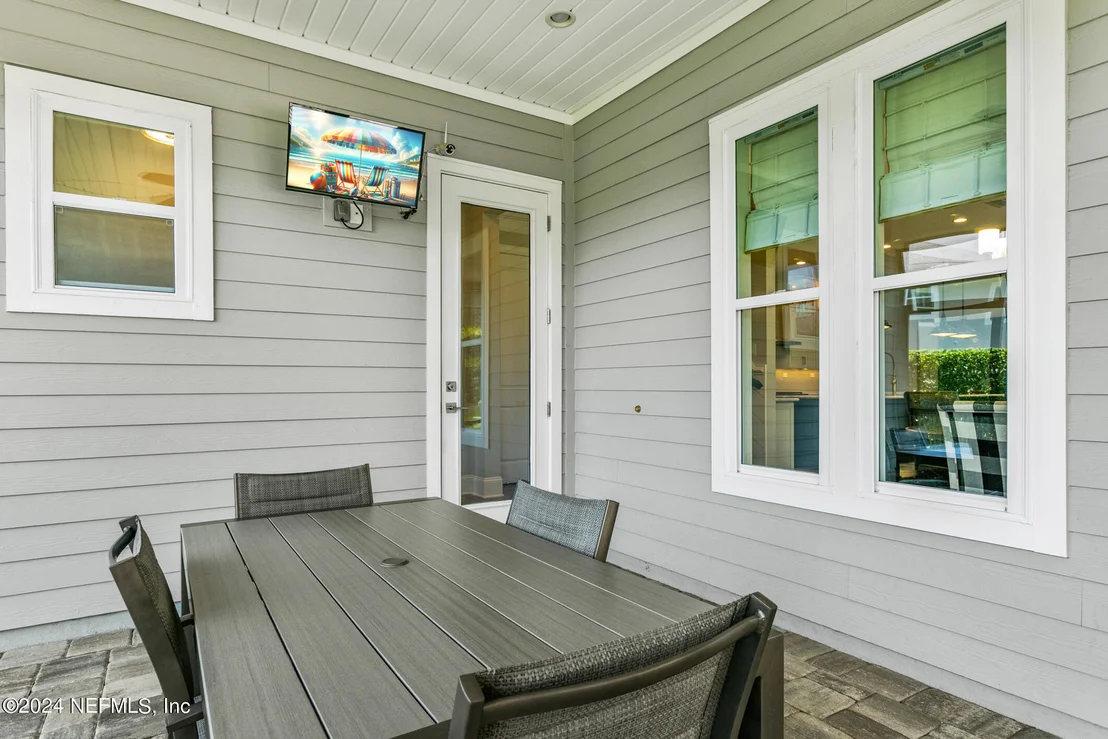 Photo of 863 OLD BLUFF Drive
