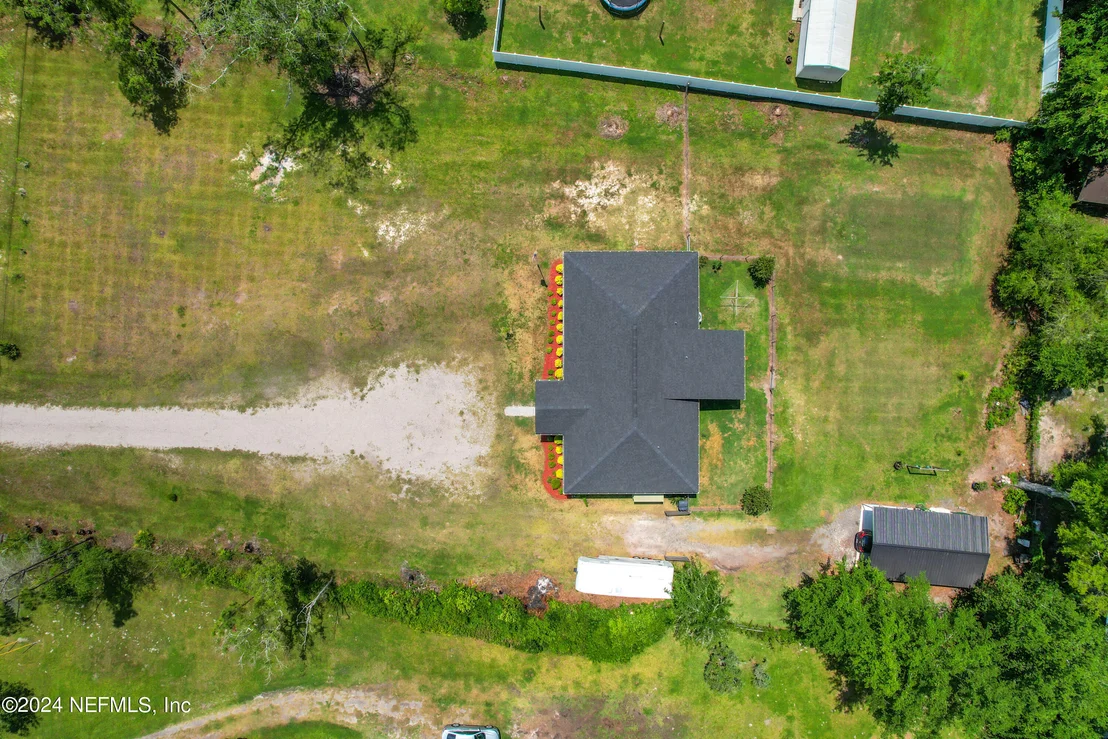 Photo of 540685 LEM TURNER Road