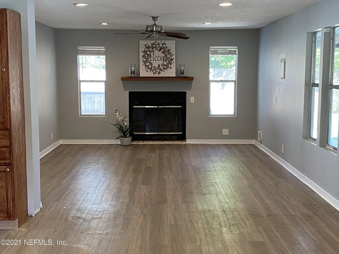 Photo of 6427 SIMCA Drive