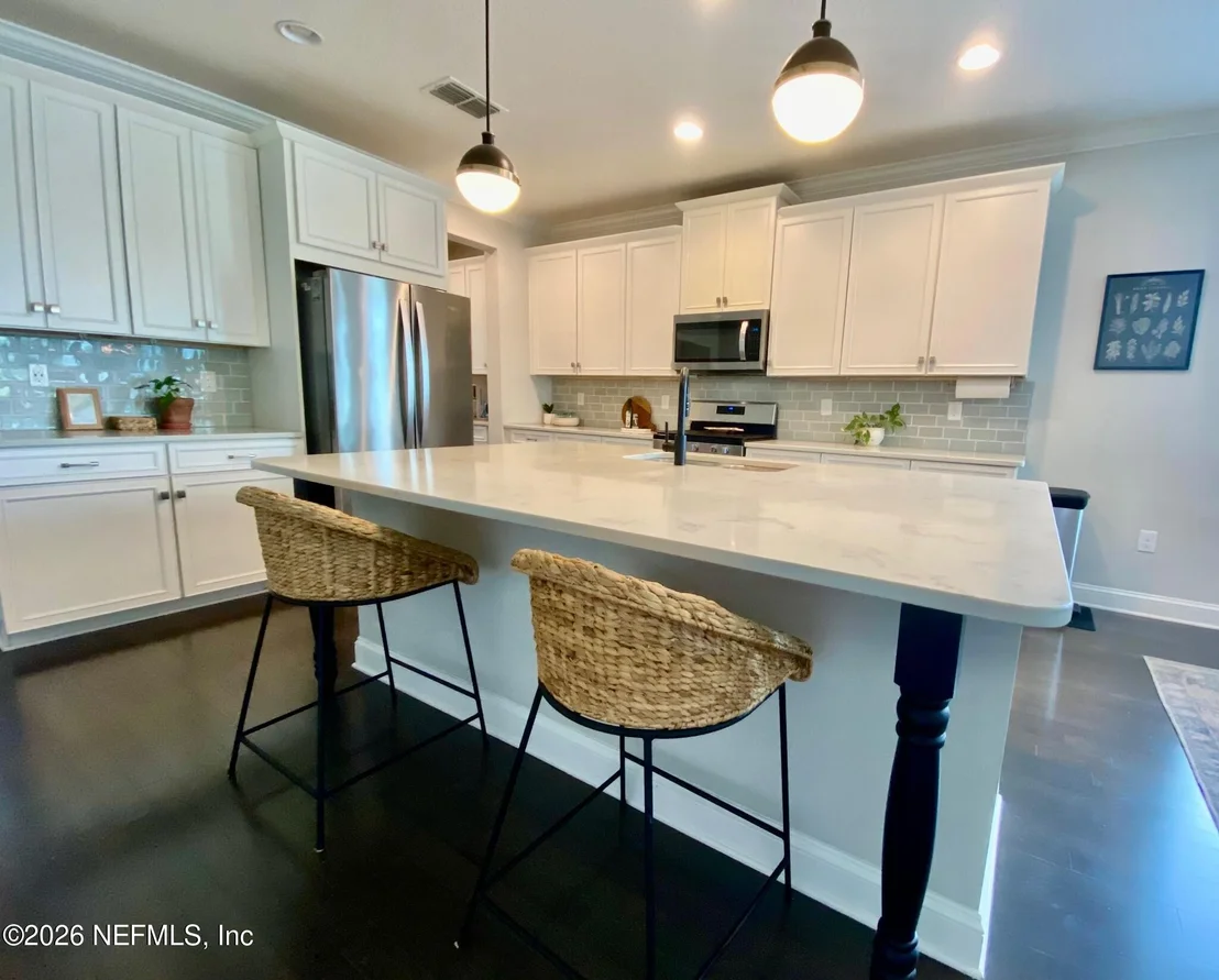 Photo of 439 CONVEX Lane